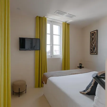 Mihotel - La Maison Rose 3* Lyon