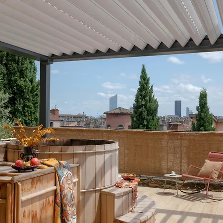 Oda ve Kahvaltı Mihotel - La Maison Rose 3*
